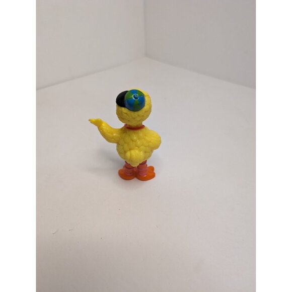 Sesame Street Big Bird with Binoculars PVC Figurine Toy - Picture 2 of 2